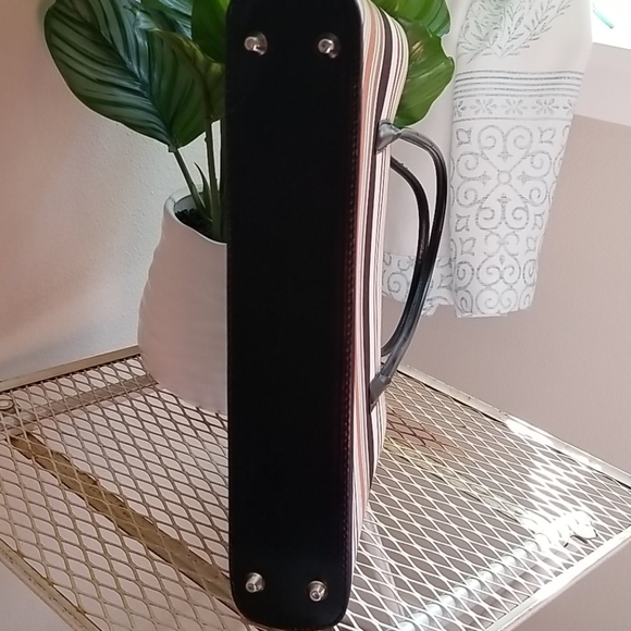 Kate Spade Handbag - Picture 5 of 7